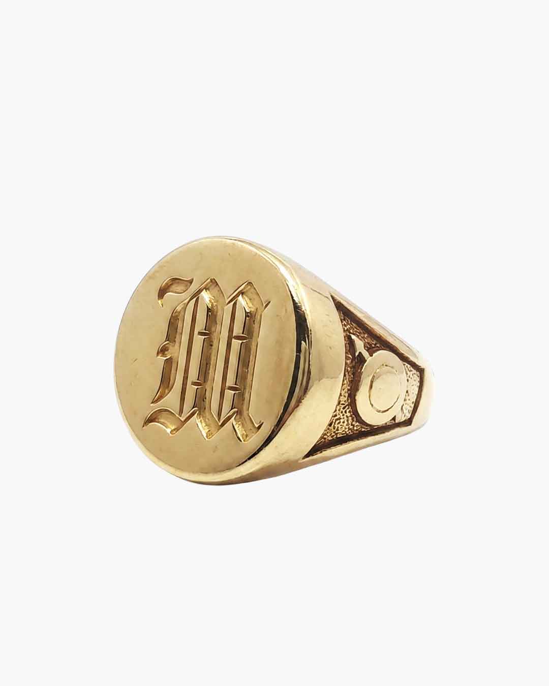 18K Gold Signet