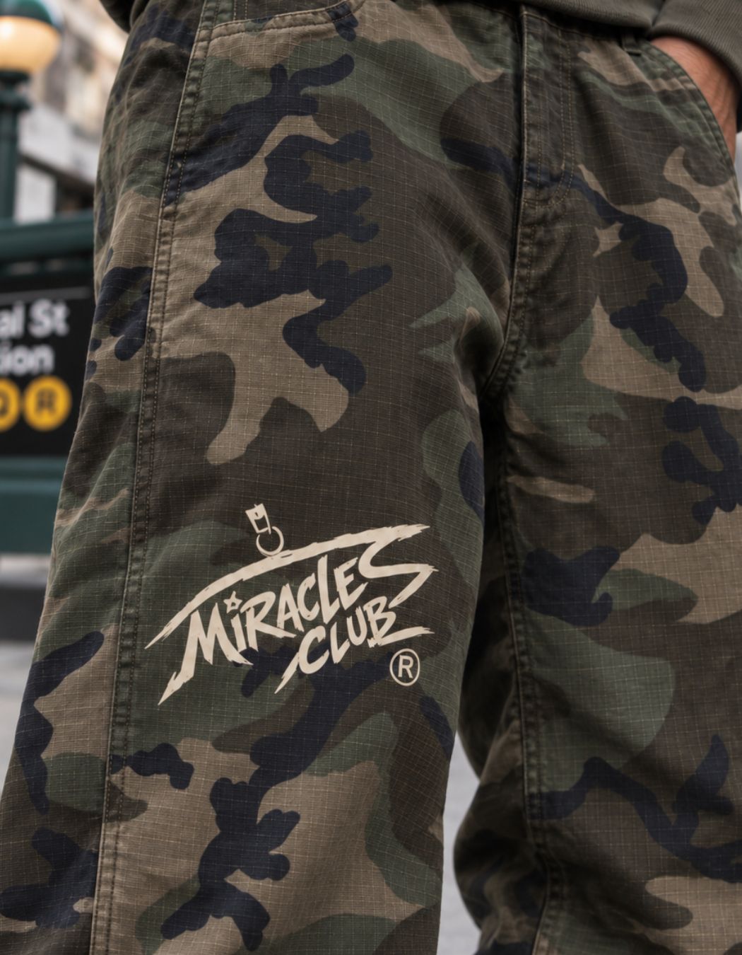 "MEMBERS" CAMO PANTS